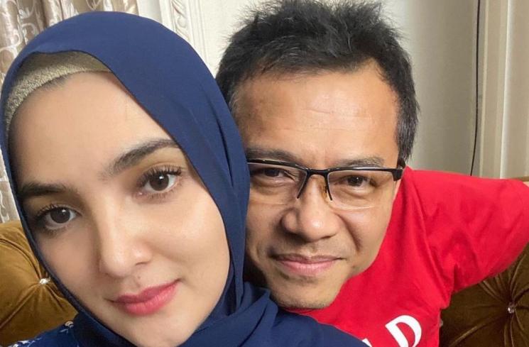 Gaya Ashanty Pakai Hijab (Instagram/@ashanty_ash)
