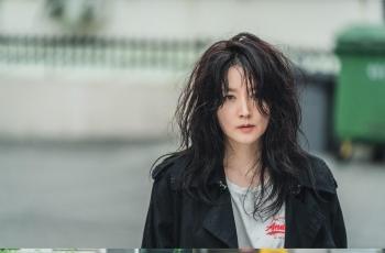 Lee Young Ae Tampil Acak-acakan di Drakor Terbaru, Koo Kyung Yi