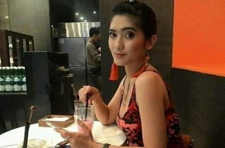 Fakta Revi Mariska (instagram/@revimariska_)