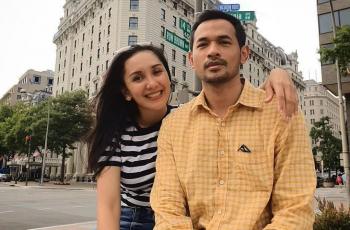 10 Potret Keluarga Oka Antara Pemain Baru Ikatan Cinta yang Awet dan Harmonis Banget