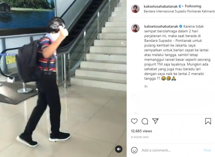 Kak Seto lari cepat naik tangga. (Instagram/kaksetosahabatanak)