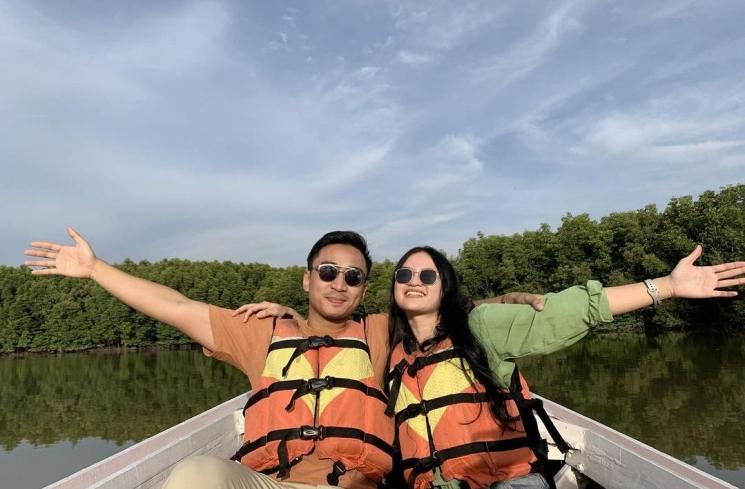 Lutfi Agizal dan Nadya Indry. (Instagram/nadyaindry)