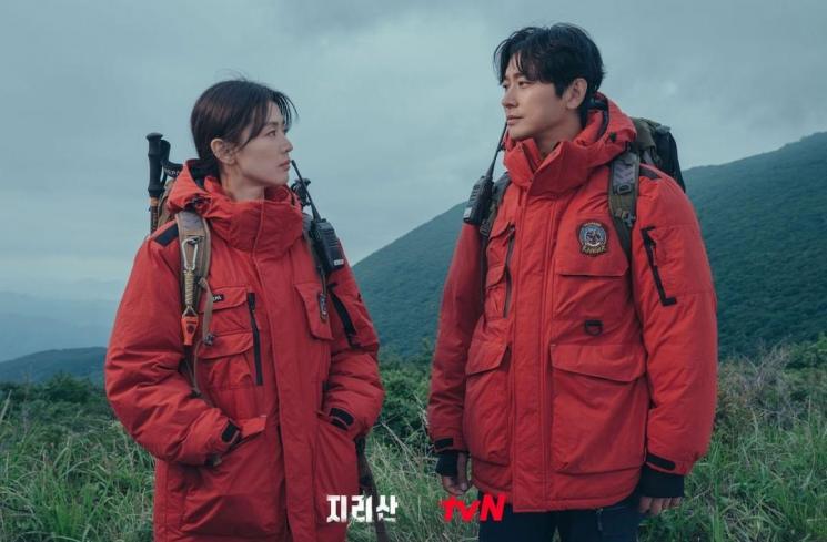 Pesona Jun Ji Hyun di Jirisan (Instagram/@tvn_drama)
