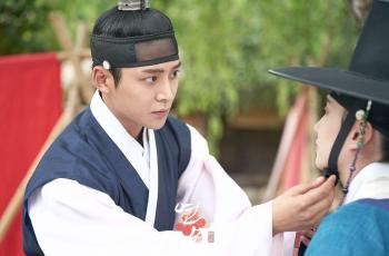 Profil Rowoon SF9, Guru Ganteng Park Eun Bin di The King's Affection