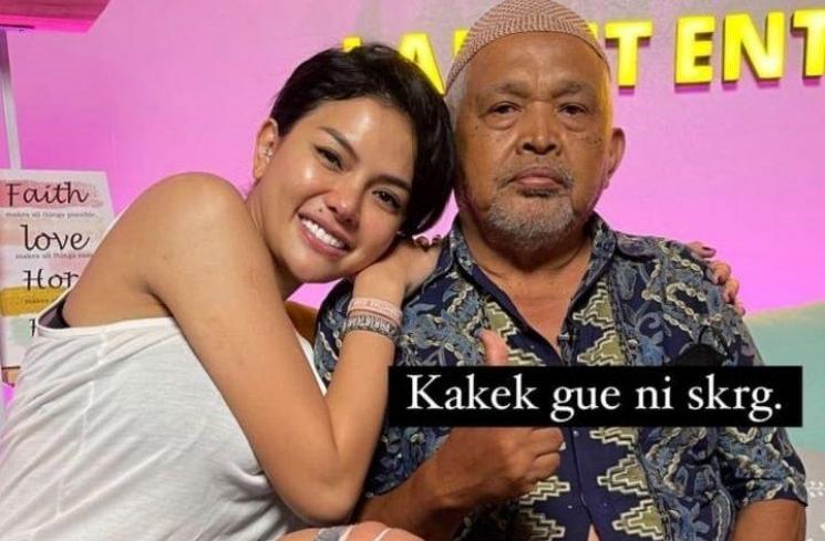 Nikita Mirzani dan Kakek Suhud. [Instagram]