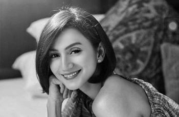 Viral Foto Lawas Wanda Hamidah Disebut Plek Ketiplek Ariel Tatum!