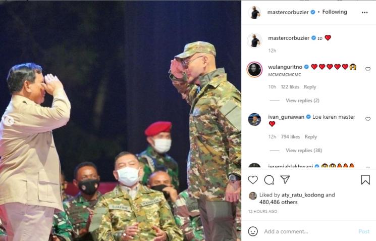 Viral Potret Deddy Corbuzier Hormat ke Prabowo. (Instagram/mastercorbuzier)
