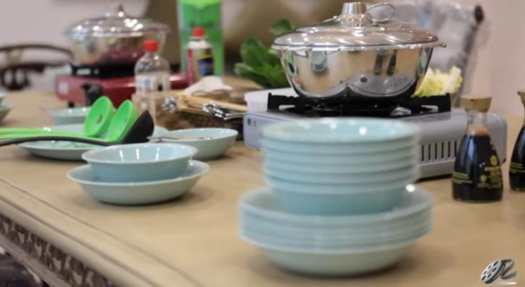 Potret Dapur Mewah Olivia Zalianty (YouTube/Oz Production)