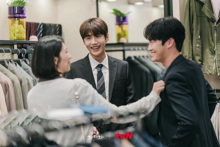 Hometown Cha-Cha-Cha (Instagram/@tvndrama.official)