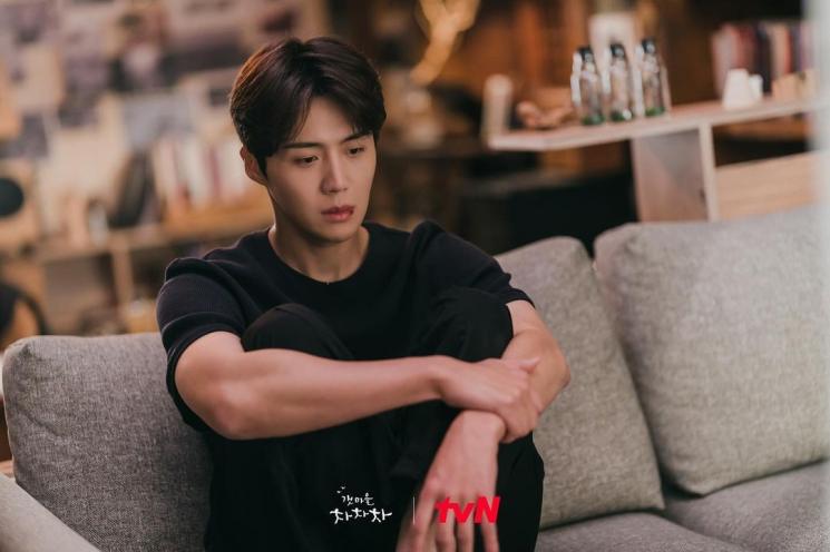 Hometown Cha-Cha-Cha (Instagram/@tvndrama.official)