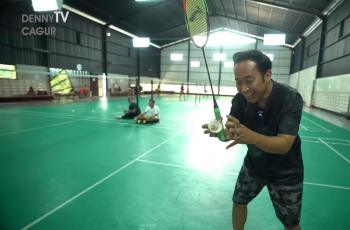 8 Artis Hobi Main Badminton, Denny Cagur dan Desta Pernah Lawan Atlet