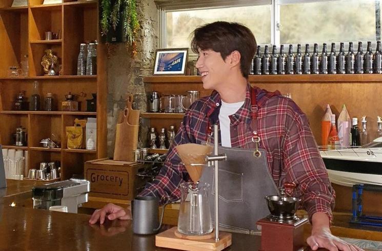 Adu Gaya Kim Seon Ho di Start-Up dan Hometown Cha-Cha-Cha (Instagram/@seonho__kim)