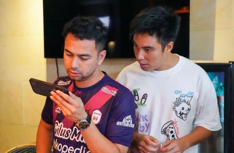 Raffi Ahmad main ke rumah Baim Wong. (Instagram/@baimwong)