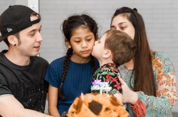 8 Potret Lucio Anak Celine Evangelista dan Stefan William, Bule Banget!