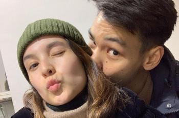 5 Artis Dilamar di Pantai, Terbaru Chelsea Islan Dilamar Rob Clinton