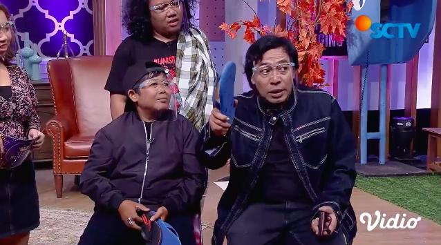 Persahabatan Komeng dan Adul (YouTube/SCTV Official)
