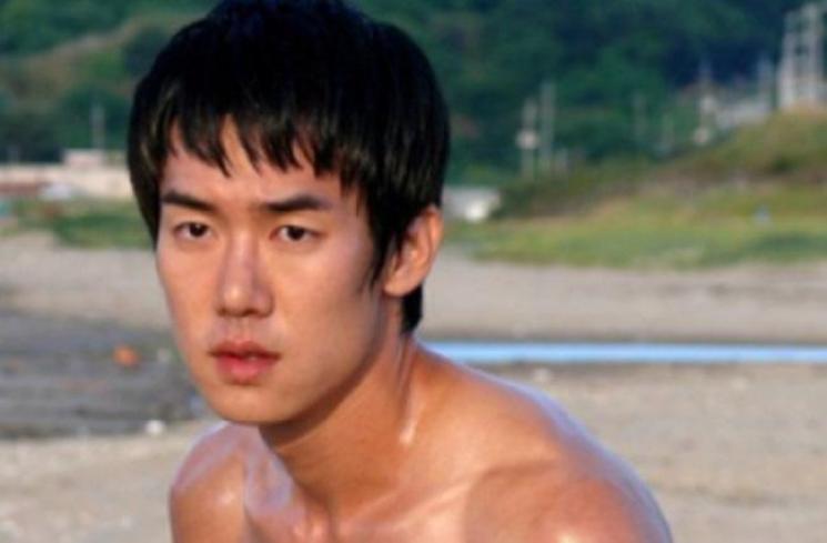 Transformasi Yoo Yeon Seok (Twitter/@yeonseok_INA)