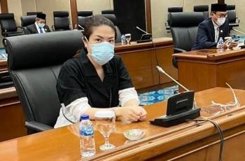 Heboh Wajah Tina Toon Makin Lancip, Disebut Mirip Barbie Kumalasari