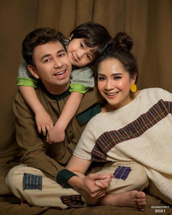 Artis yang Pernah Satu Film dengan Orangtua (Instagram/@raffinagita1717)