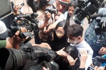 Rachel Vennya Tiba di Polda Metro Jaya, Minta Doa Jelang Diperiksa Jadi Tersangka