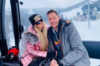 Paris Hilton Resmi Menikah dengan Carter Reum di Lokasi Mewah
