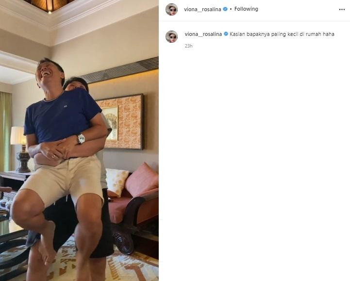 Eko Patrio dan putra sulungnya, Syawal. (Instagram/@viona__rosalina)