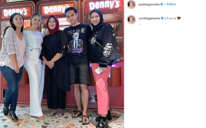 Potret kompak Cynthia Riza dan Tyna Kanna. (Instagram)