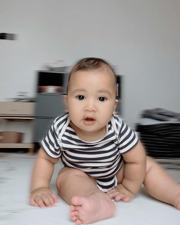 Anak Zaskia Sungkar dan Irwansyah, Baby Ukkasya. (Instagram/@ukkasyahki)