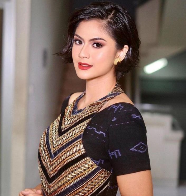 Potret Hana Saraswati 'Buku Harian Seorang Istri' di Anugerah LSF. (Instagram/@hanahaho)
