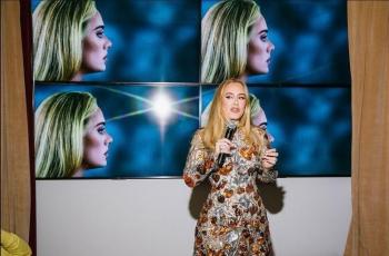 Host Belum Dengarkan Albumnya, Adele Ngambek Tinggalkan Sesi Wawancara
