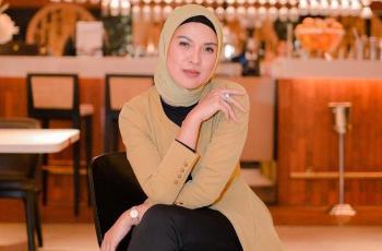 9 Potret Transformasi Delia Septianti Eks Vokalis Ecoutez, Cantik Berhijab!