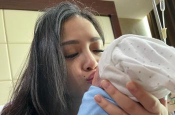 7 Artis Tetap Cetar usai Melahirkan di 2021, Nagita Slavina yang Terbaru
