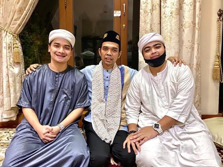 Momen Kebersamaan Alvin Faiz dan Ameer Azzikra. (Instagram/@ameer_azzikra)