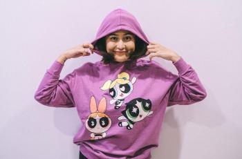6 Kontroversi Awkarin, Artis Sensasional yang Baru Dilamar Pacar