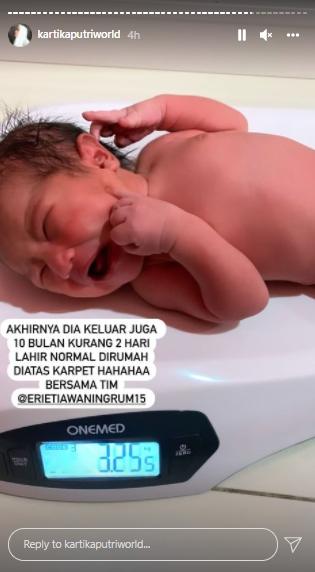 Postingan Kartika Putri (Instagram.com)