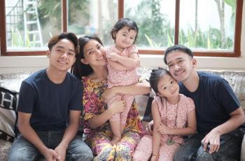 Sarwendah Ungkap Perjuangan Jadi Ibu: Bekerja Full Tanpa Istirahat dan Imbalan