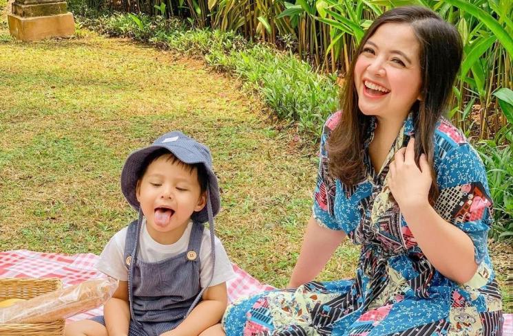 Tasya Kamila dan Arrasya Wardhana Bachtiar. (Instagram/tasyakamila)