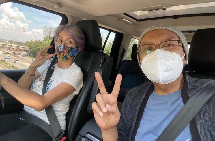 Ari Lasso dan istrinya. (Instagram/@ari_lasso)