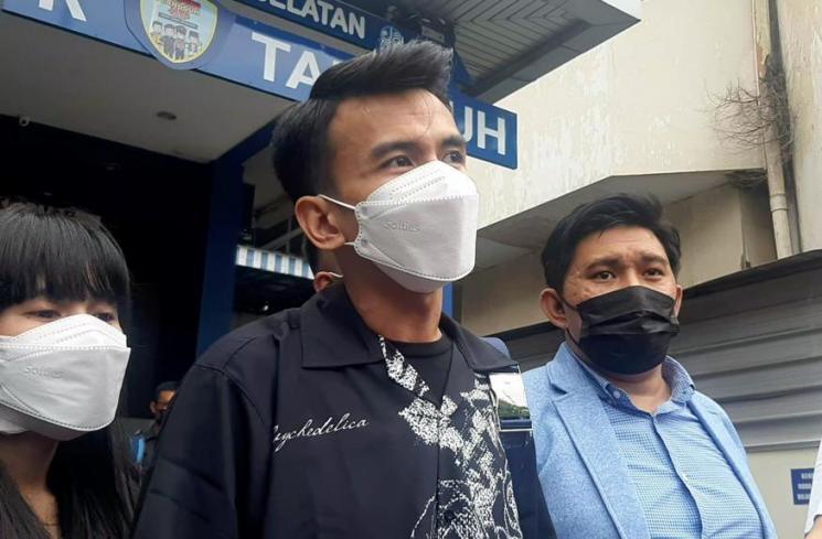 Adam Deni dan Machi Achmad. (MataMata.com/Yuliani)