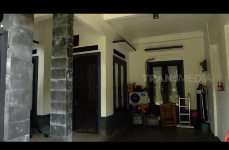 Potret Rumah Aziz Gagap (YouTube/TRANS7 OFFICIAL)