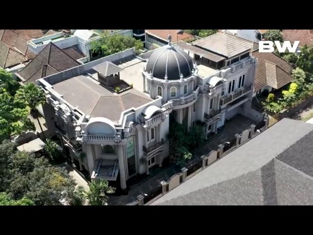 Potret Rumah Seleb TikTok (YouTube/Boy William)