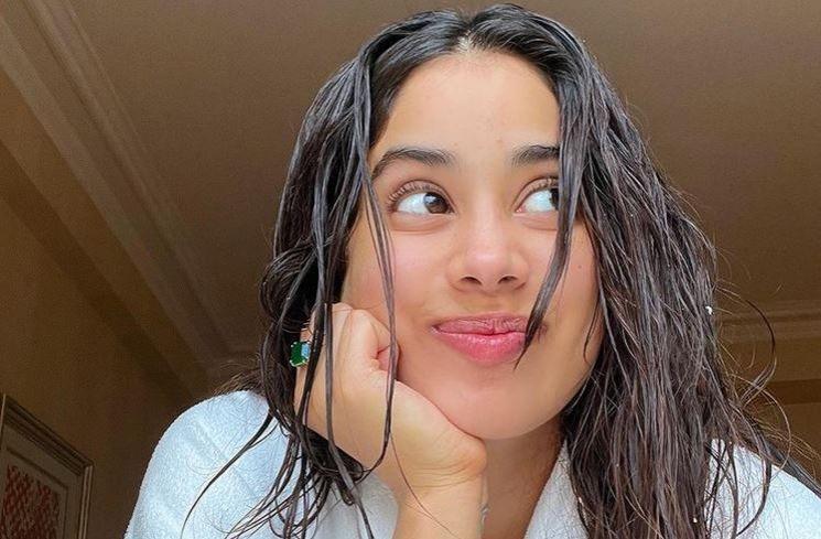 Potret Janhvi Kapoor. (Instagram/@janhvikapoor)