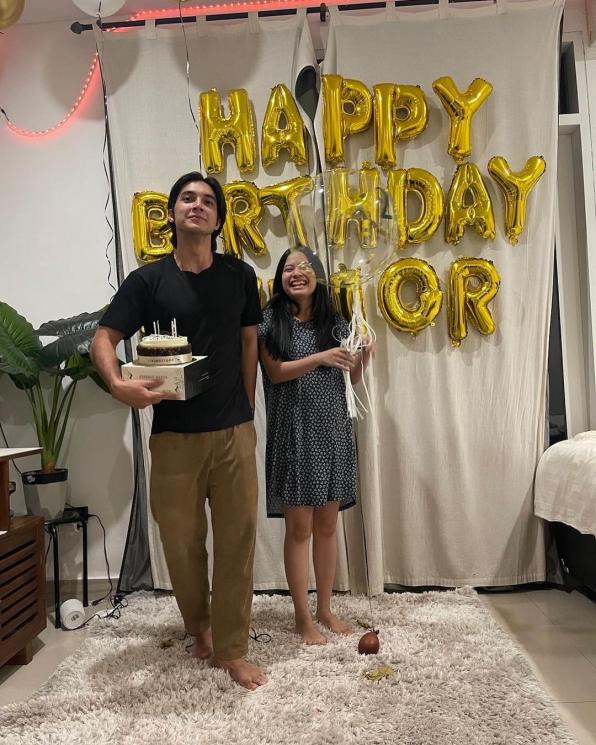 Gaya Pacaran Hanggini dan Junior Roberts (instagram/juniorrobertss)