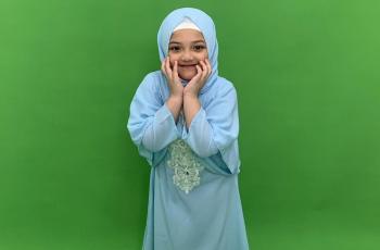 Arsy Hermansyah Luwes Pakai Hijab Sendiri, Disanjung Selangit: MasyaAllah Cantiknya