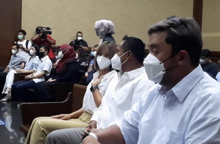 Nia Ramadhani dan Ardi Bakrie. (MataMata.com/Evi Ariska)