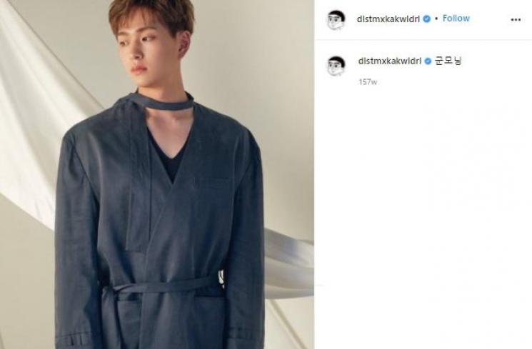 Seleb Korea dengan Username Instagram Terunik (Instagram/@dlstmxkakwldrl)