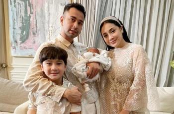 8 Momen Buka Kado Baby Rayyanza Malik Ahmad, Banjir Barang Branded!