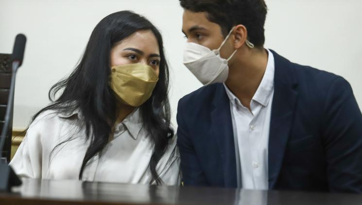 Rachel Vennya jalani sidang kasus pelanggaran kekarantinaan kesehatan. [MataMata.com/Alfian Winanto]