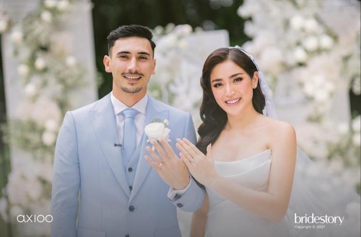Artis Menikah Lagi di Tahun 2021 (Instagram/@inijedar)