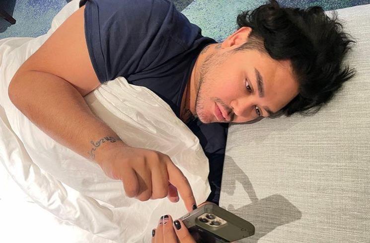 Potret Artis Jalani Karantina di Hotel. (Instagram/@ivan_gunawan)